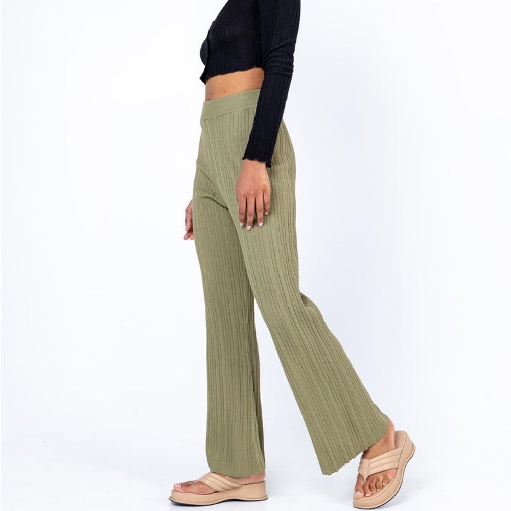 NWOT Princess Polly Women’s Green Knit Pants - Picture 3 of 7